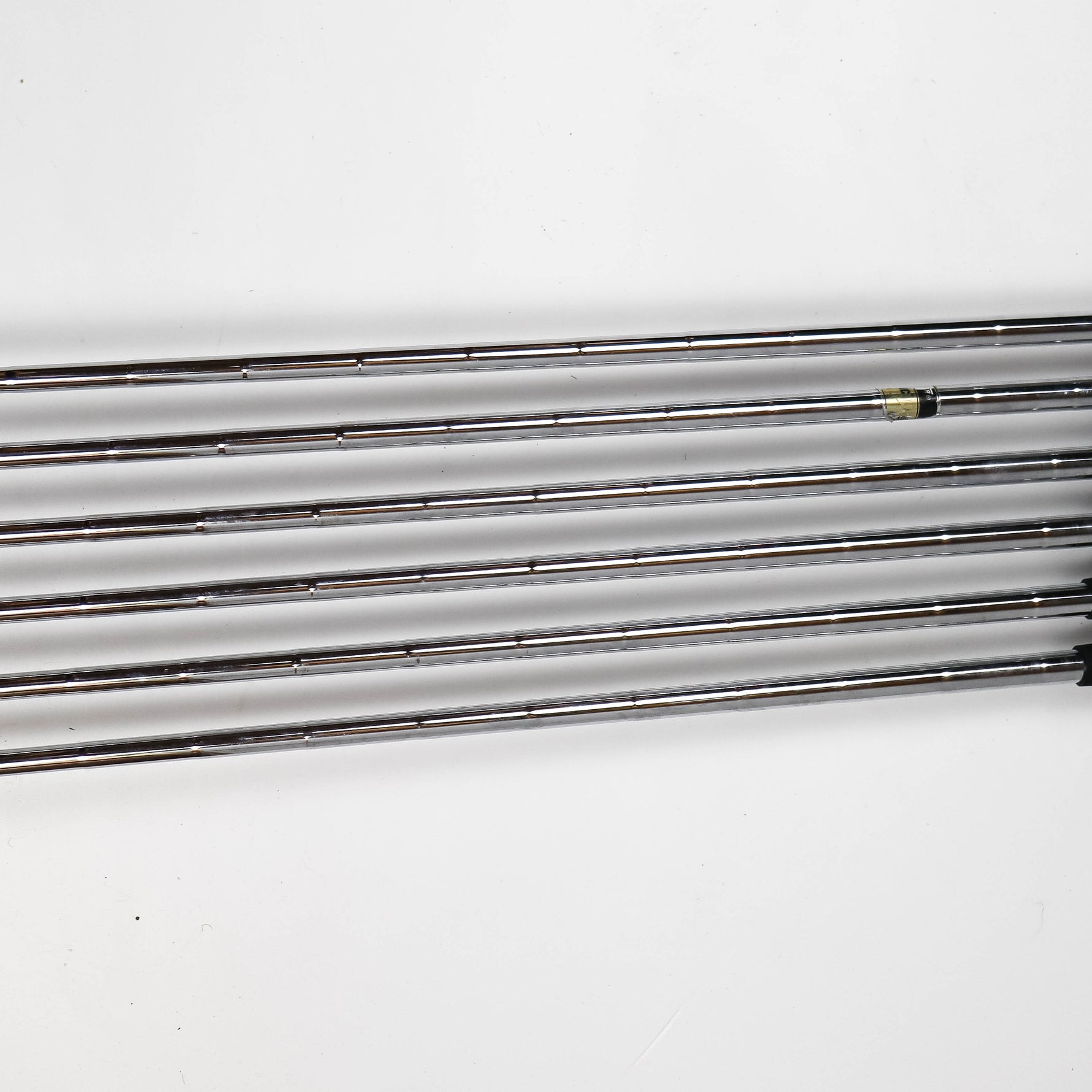 Titleist 620 CB/MB Combo Irons 5-PW X100 +1/2 Inch 2 Up (Used)
