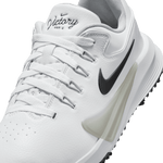 Nike Victory Pro 4 Golf Shoes - White/Black
