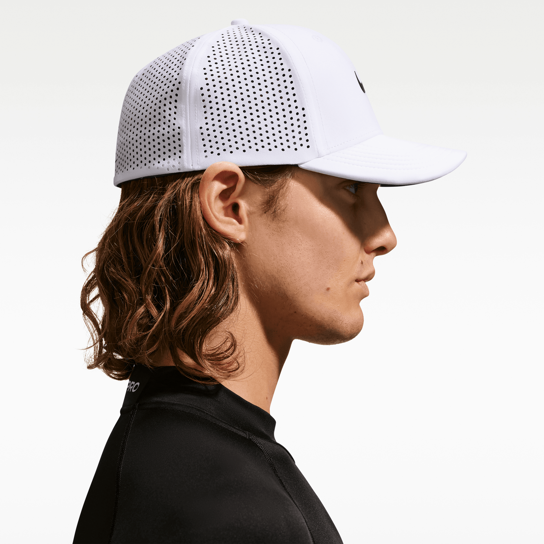 Nike Rise Dri-FIT ADV SwooshFlex Golf Cap - White