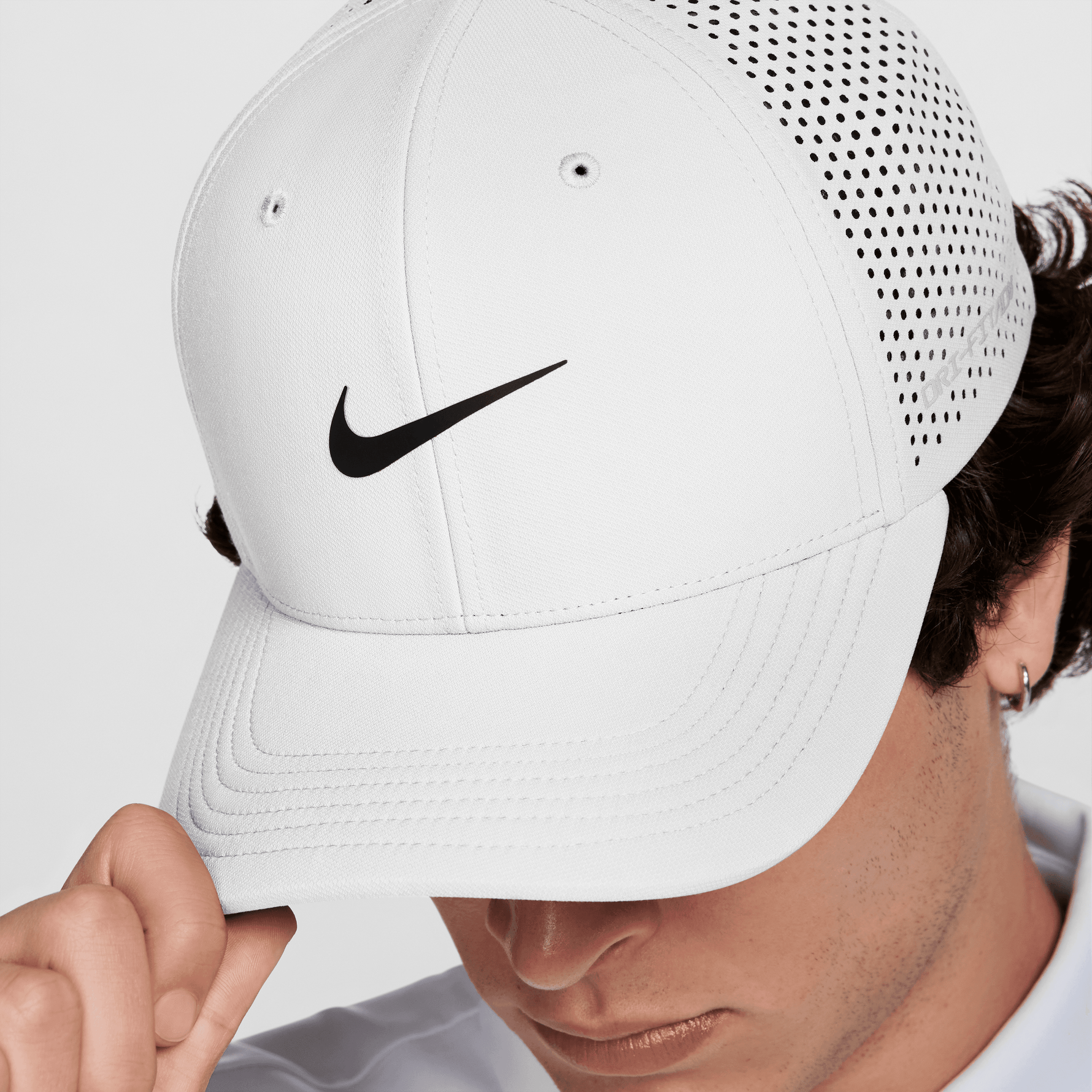 Nike Rise Dri-FIT ADV SwooshFlex Golf Cap - White