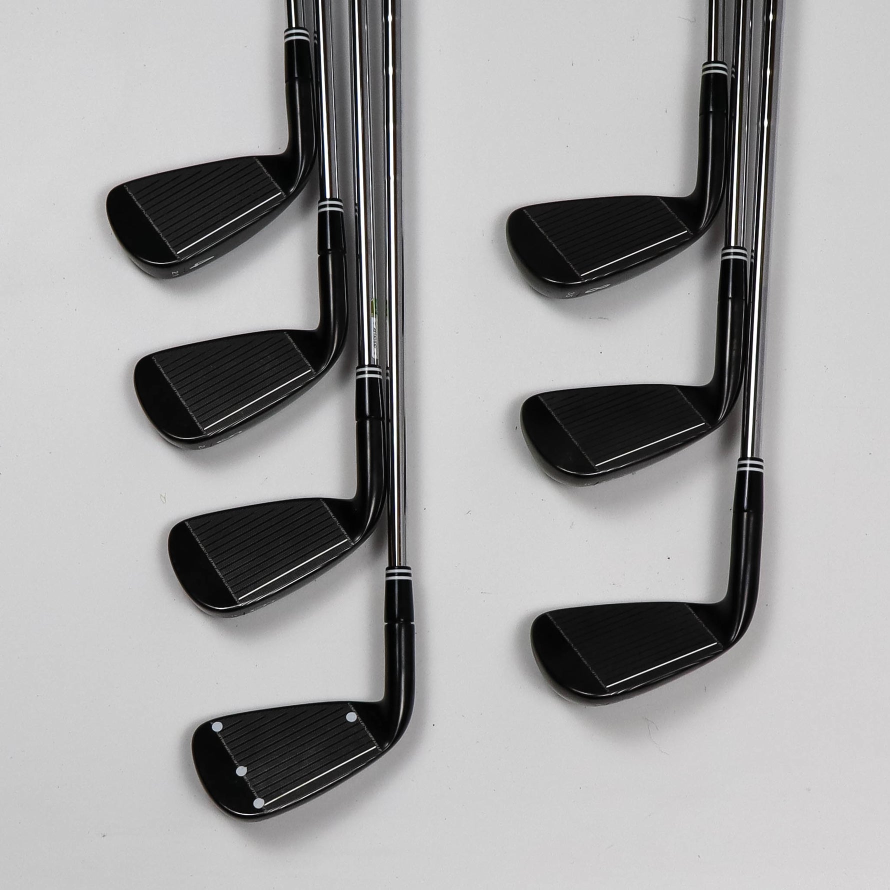 Cleveland CG16 Black Irons 4-PW Regular Steel (Used)