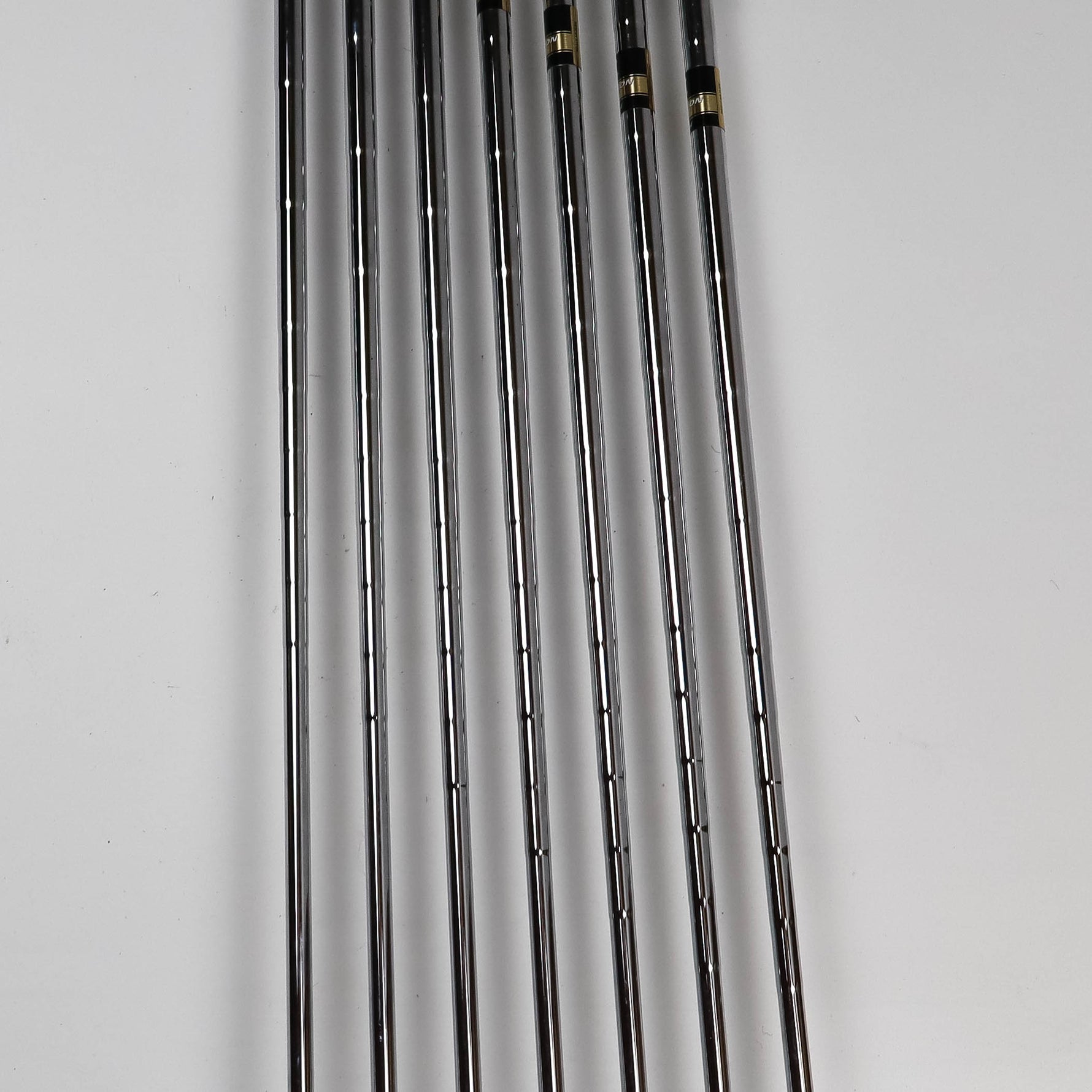 Cleveland CG16 Black Irons 4-PW Regular Steel (Used)
