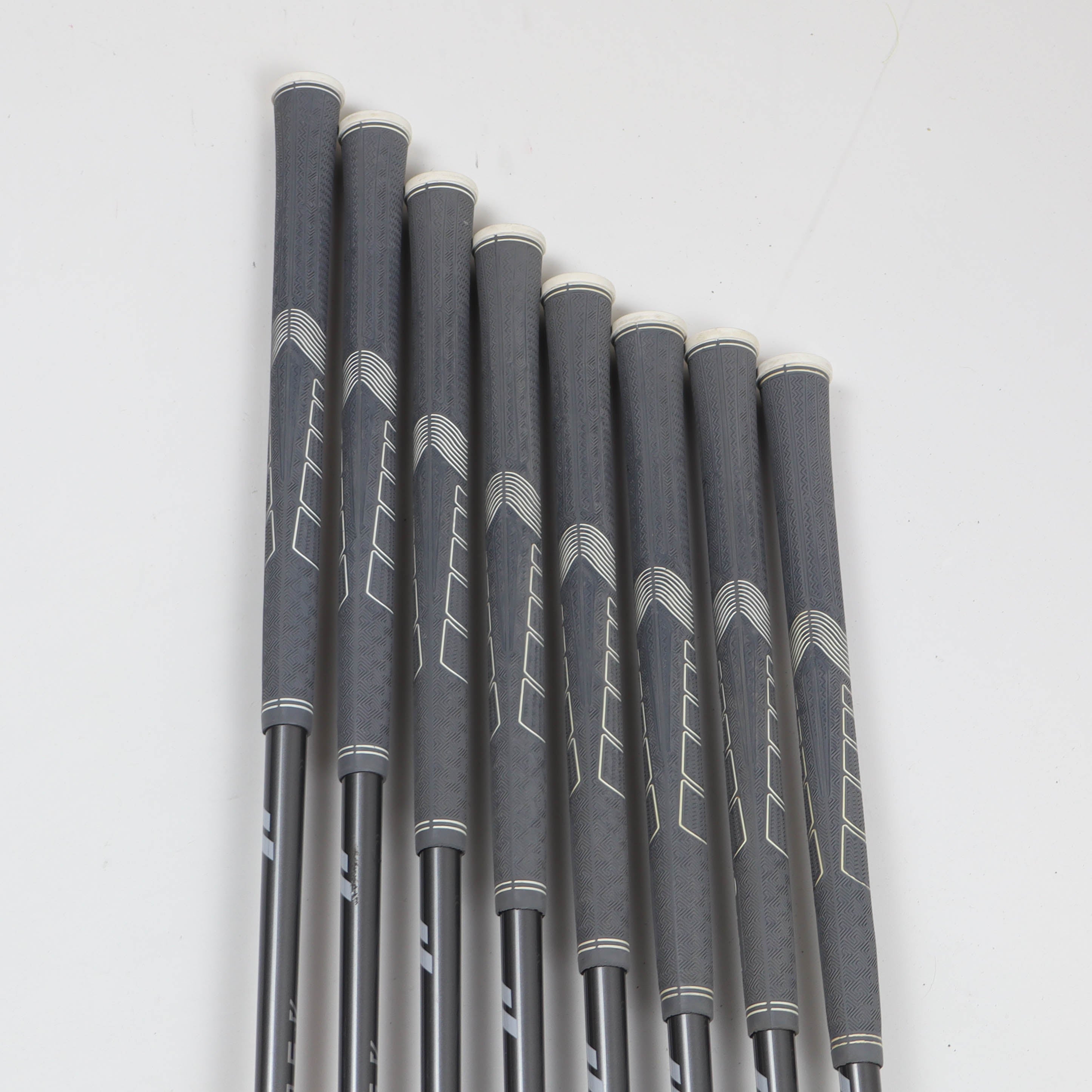 TaylorMade Stealth Ladies Irons 6-SW plus AW and LW (Used)