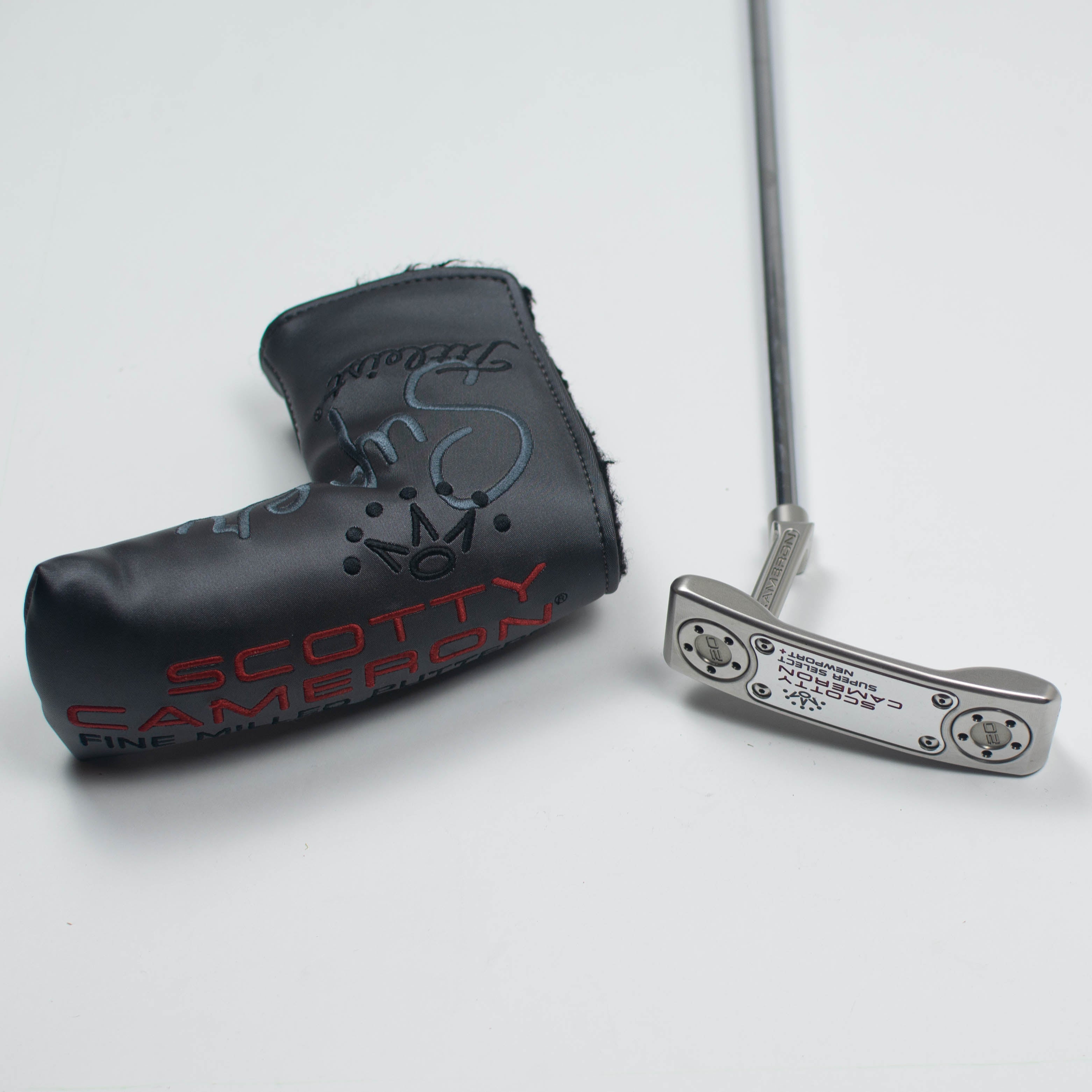 Scotty Cameron Newport 2+ Putter 33" (Used)
