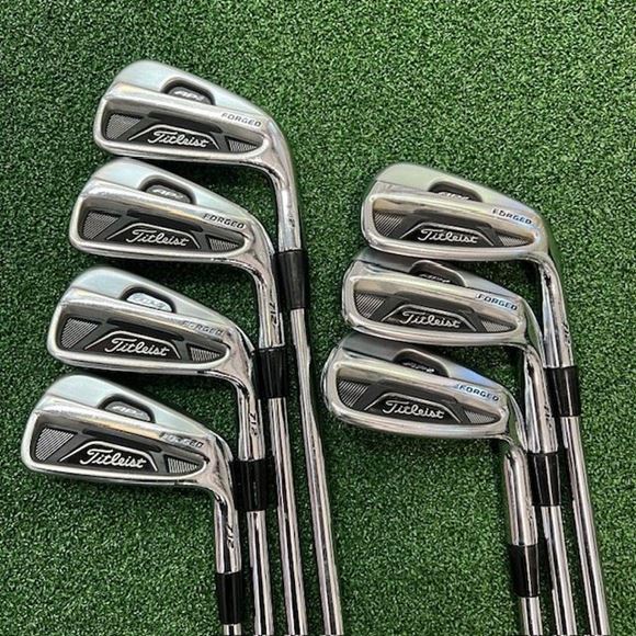 Picture of Titleist 712 AP2 Iron Set - 4-PW - Stiff Steel - Preowned - TO0tit1530